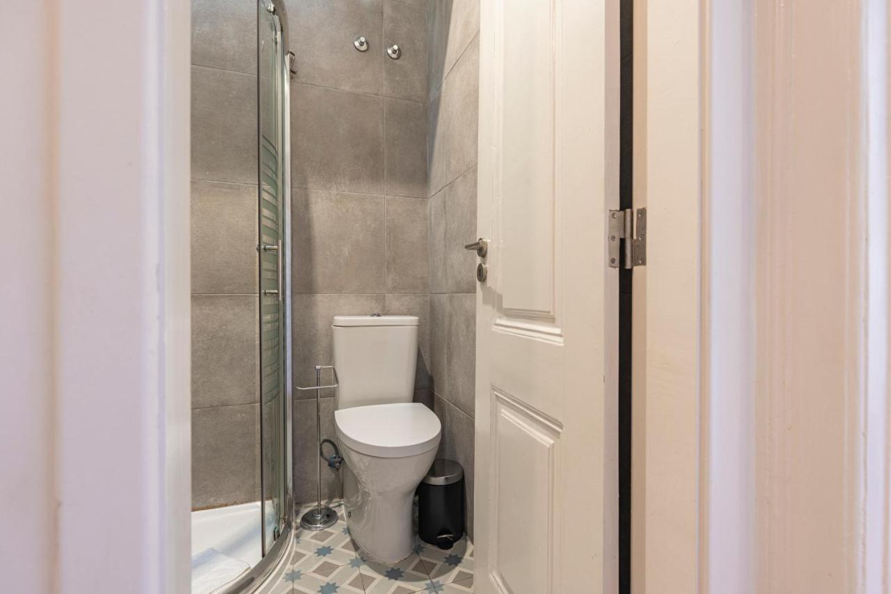 Alfama 2Bdr Duplex Apartment W/ Balcony By Lovelystay Lisabona Exterior foto