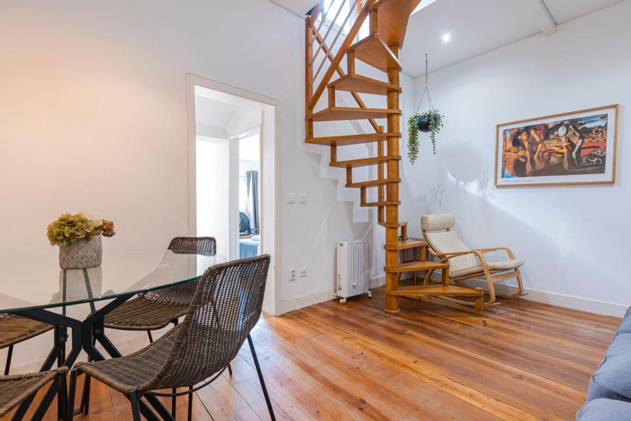 Alfama 2Bdr Duplex Apartment W/ Balcony By Lovelystay Lisabona Exterior foto